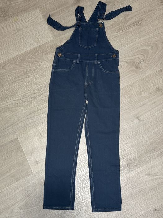 Детский джинсовый комбинезон