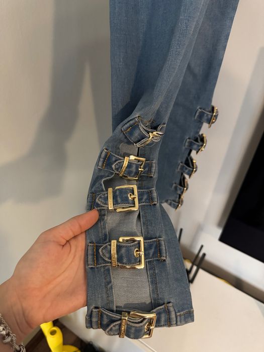 Дънки в синьо Hoermanseder x about you