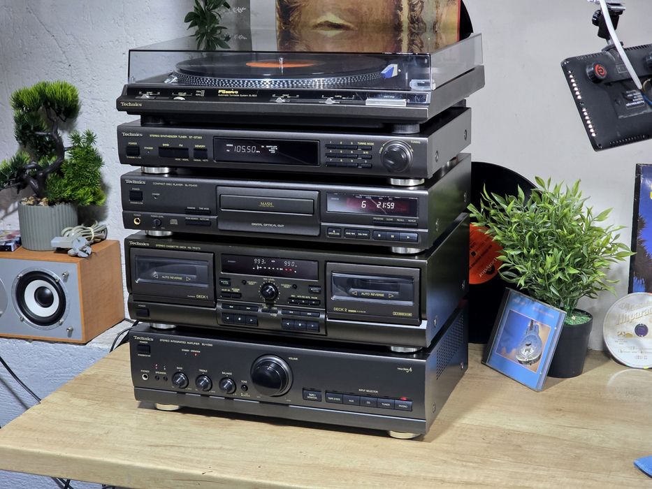 Linie audio TECHNICS, amplificator, deck, tuner, pick-up, cd-player