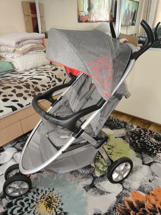Продам коляску фирмы "Goodaby"