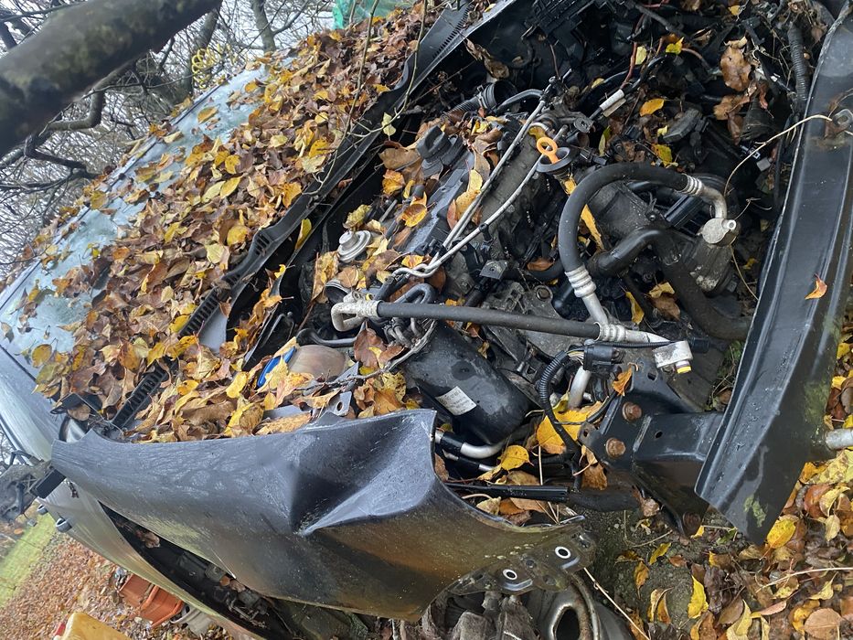 Vand 2 x Volkswagen Jetta 1.9 TDi BXE ambele