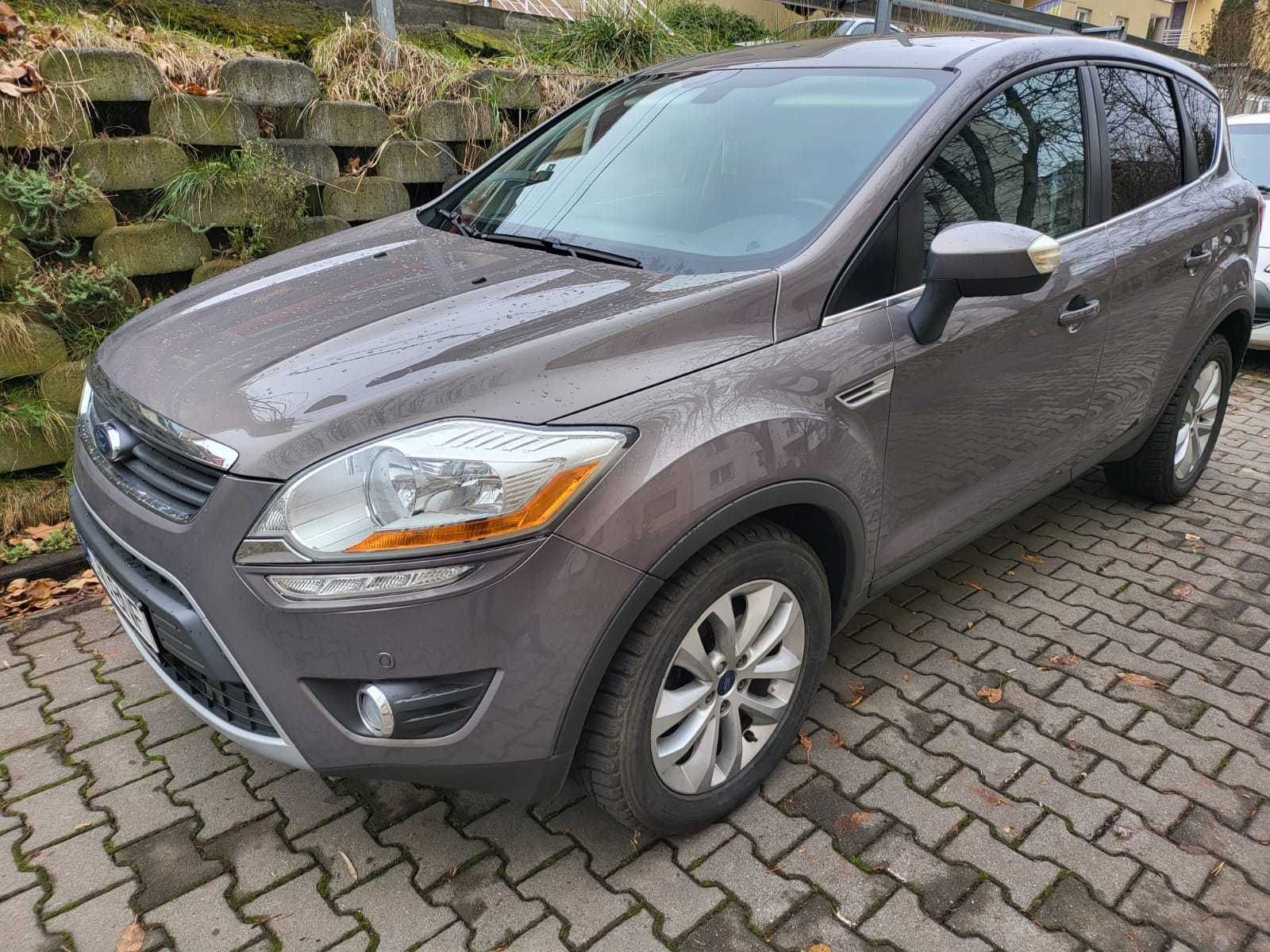 Ford Kuga Titanium în stare foarte bună