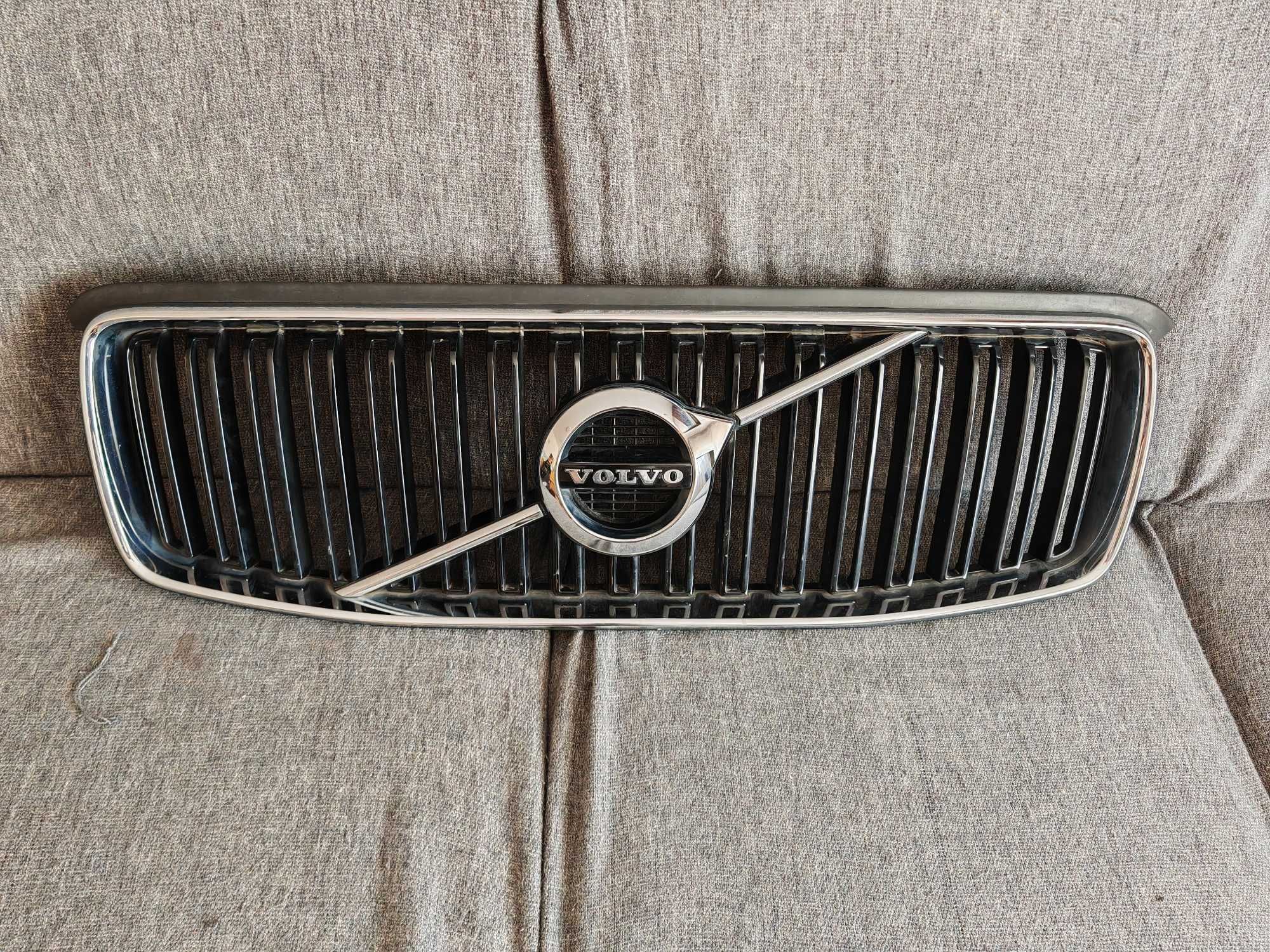 Grila Volvo XC90 Momentum COD: 31425934 an 2015-2020