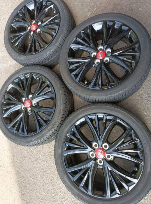 17" оригинални алуминиеви джанти за Toyota Yaris hybrid 19-24г