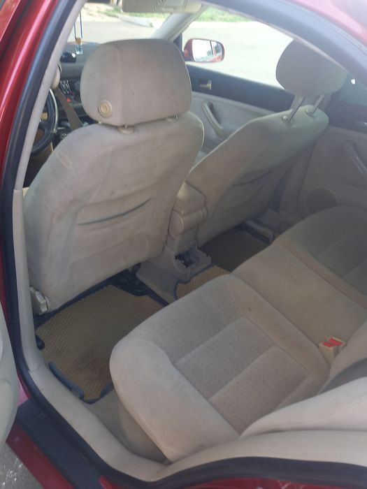 Продам фольксваген джетта1999года автомат  состояние отличное