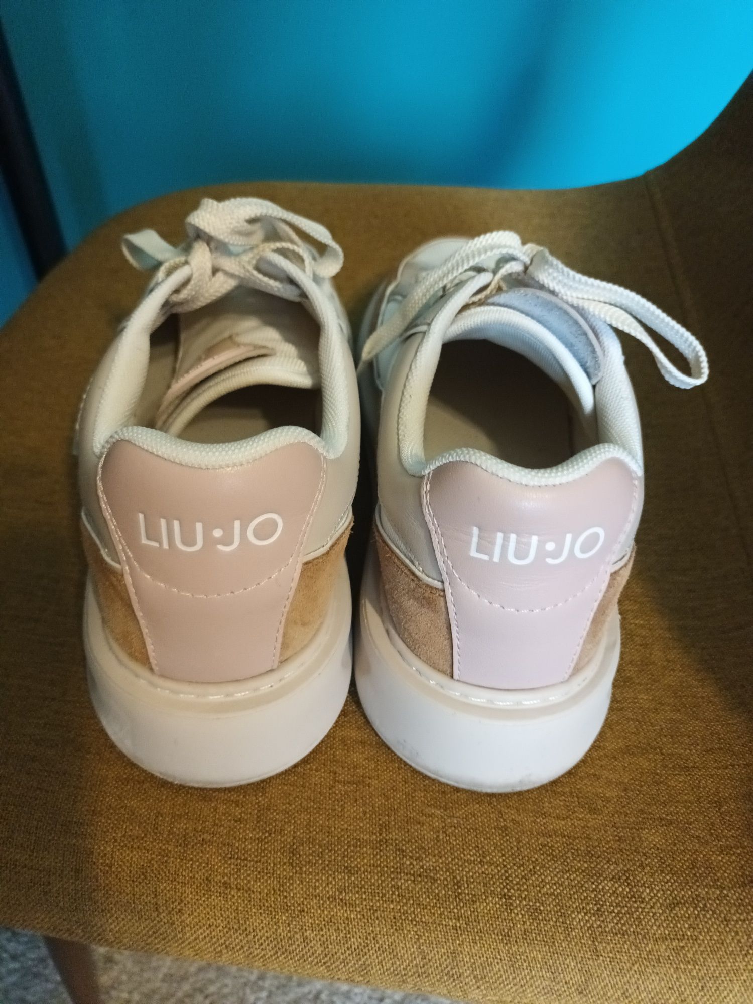 Обувки LiuJo  40 номер