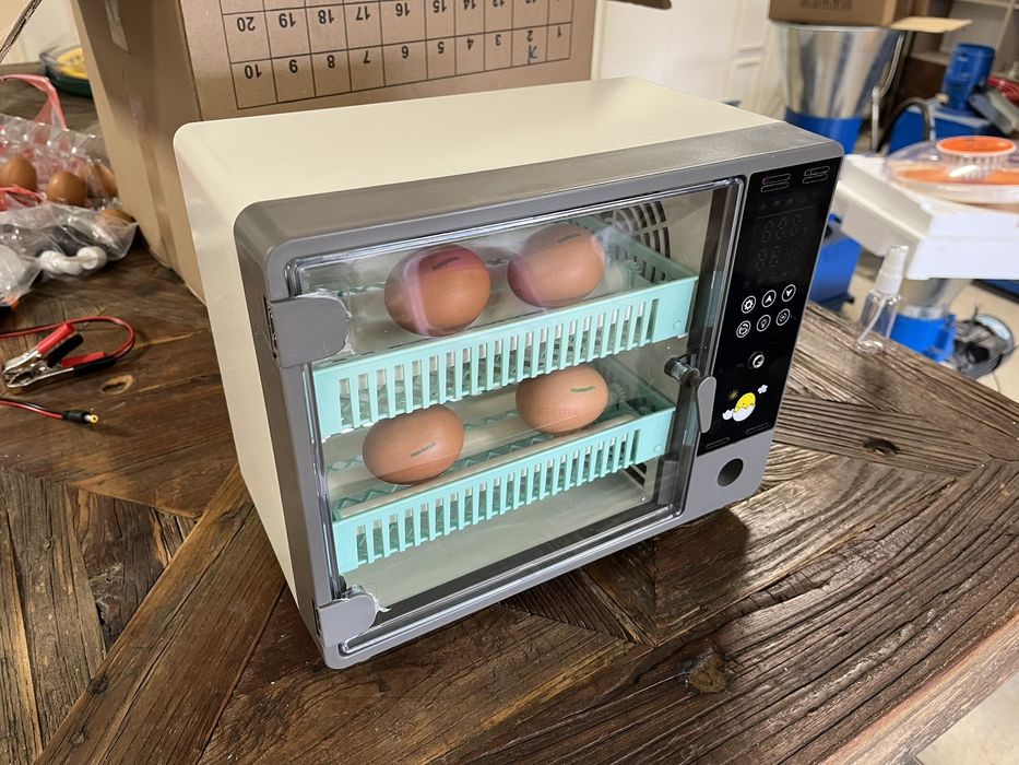 Инкубатор за яйца, 24 яйца, автоматичен контрол на влажността, PID кон