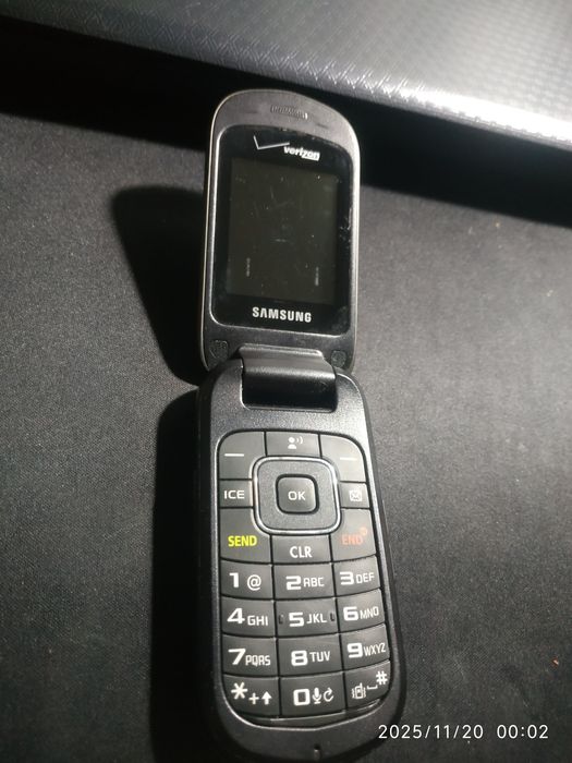 Samsung Version на запчасти, корпус в хорошем состоянии