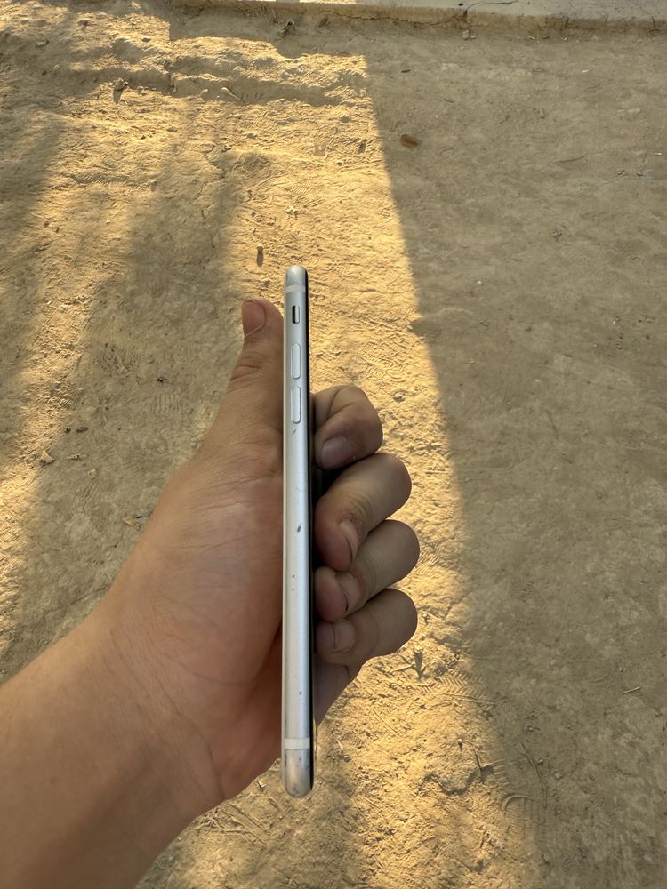 iPhone SE 128 gb