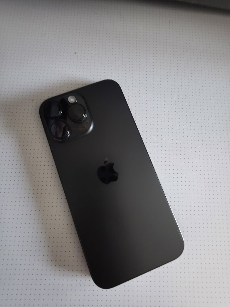 Iphone 16 pro max 256 98% yomkis tiniq holata