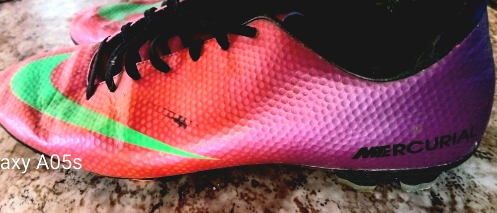 Бутонки Nike Mercurial