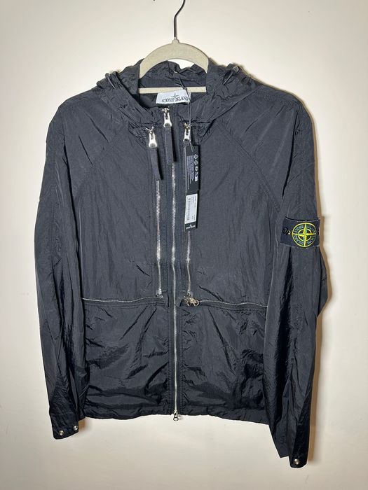Stone Island яке (ветровка)