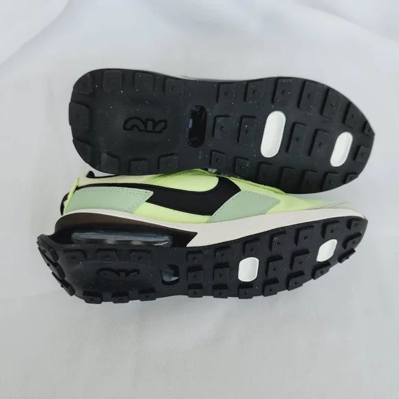 Nike Air Max Pre-Day Liquid Lime номер 42.5