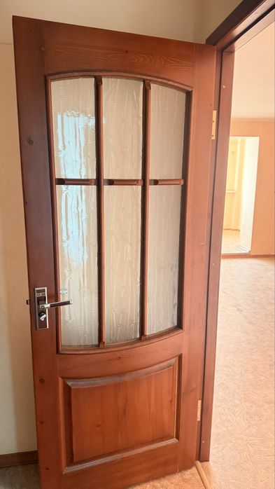 Межкомнатные двери б/у