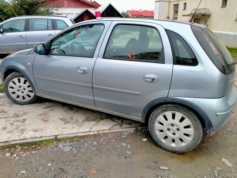 Vând Opel CORSA C , motor 1.2