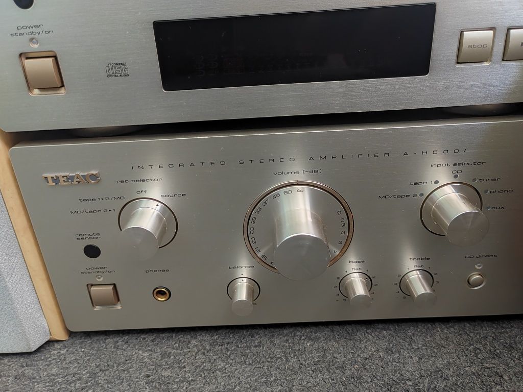 Vând linie audio Teac A-H500i