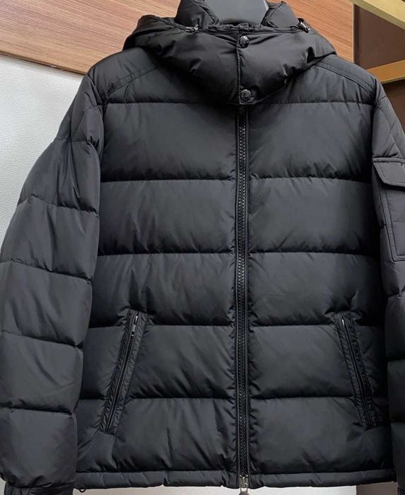 Geaca Moncler Montgenevre cu puf - barbati