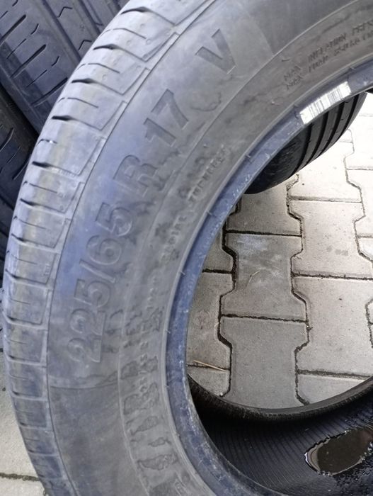4 Anvelope vara continental 225/65/17 5-6mm  dot 2022