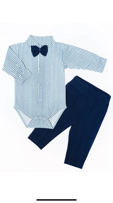 Продам костюм для малышей