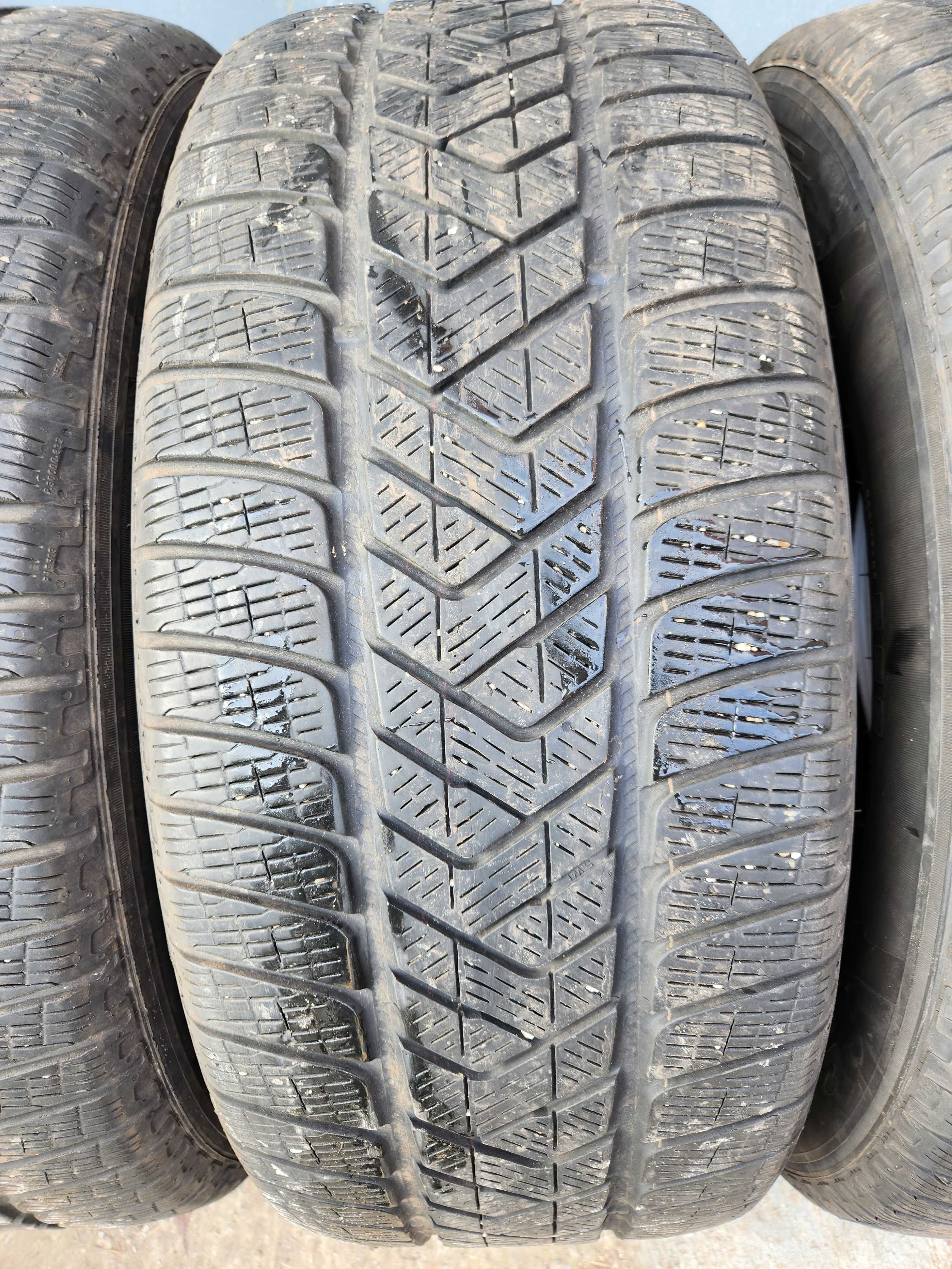 Зимни гуми Pirelli 255/55/19