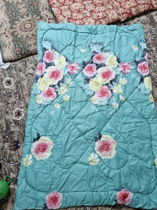 Koʻrpalar sotiladi hammasi yangi.