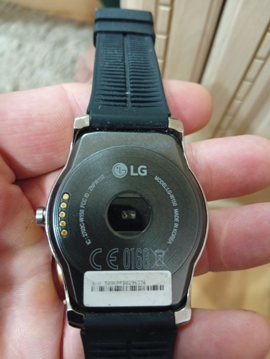 Smart watch LG urban