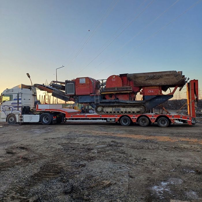 Transport trailer,transport utilaje