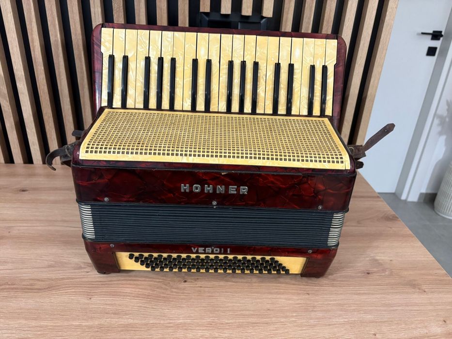 Acordeon Hohnwr Verdi 2 cu 80 de basi