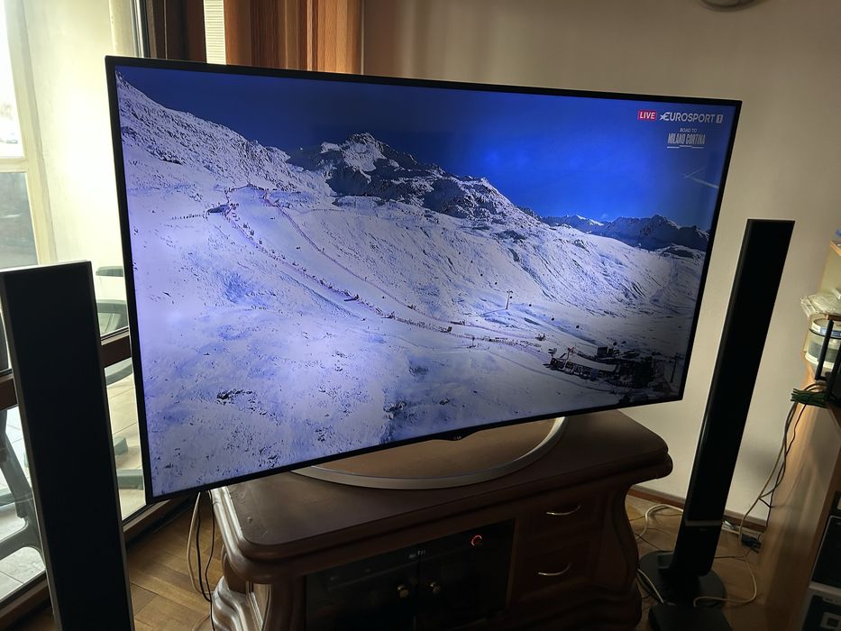 Телевизор LG 65 инча