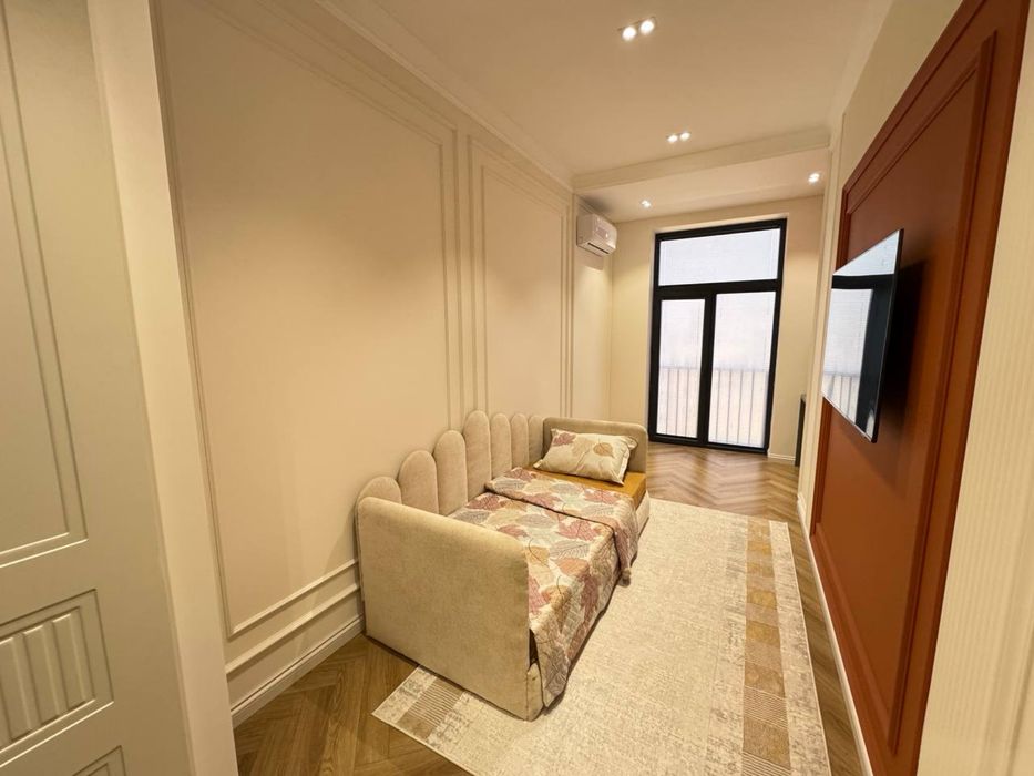 Квартира НОВОСТРОЙКА 3в4/9/10 ЖК БАРОККО   улица Новомосковская