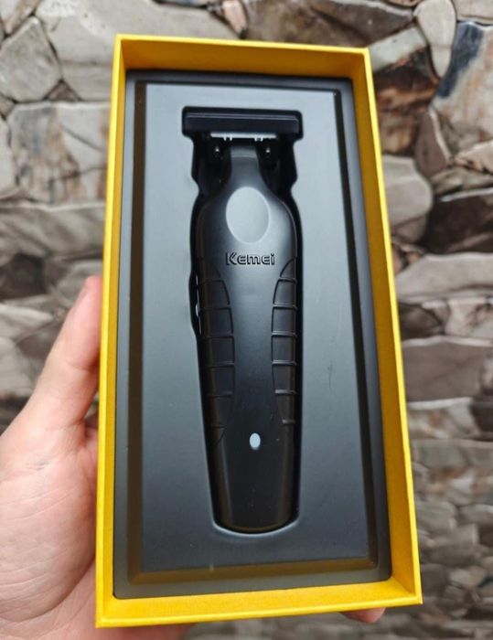 Trimmer Kemei 2299,0mm,profesionala de contur