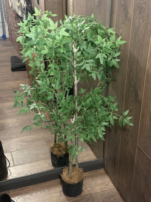 Искусственный цветок