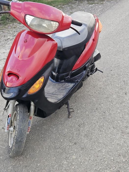 Vînd scuter de 80 4 timpi