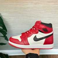 Nike Jordan 1 High Chicago Red