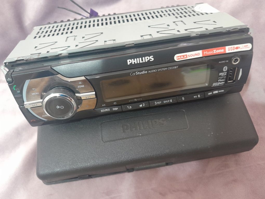 Philips car audio system