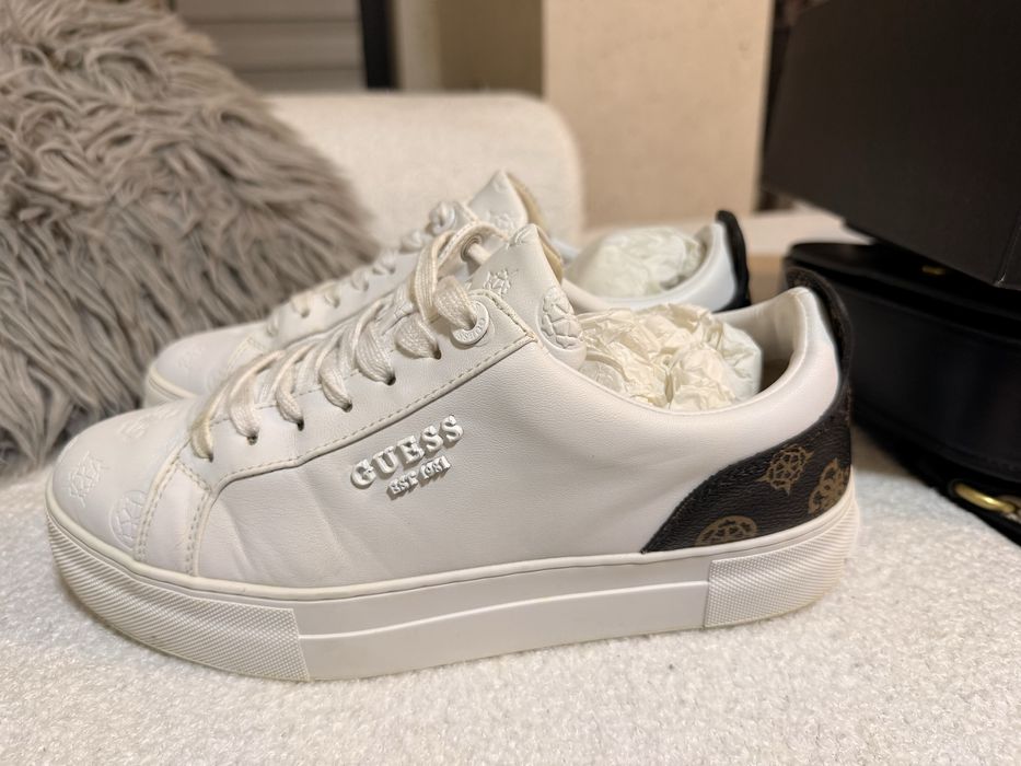 Дамски обувки liu jo Guess Tommy Hilfiger