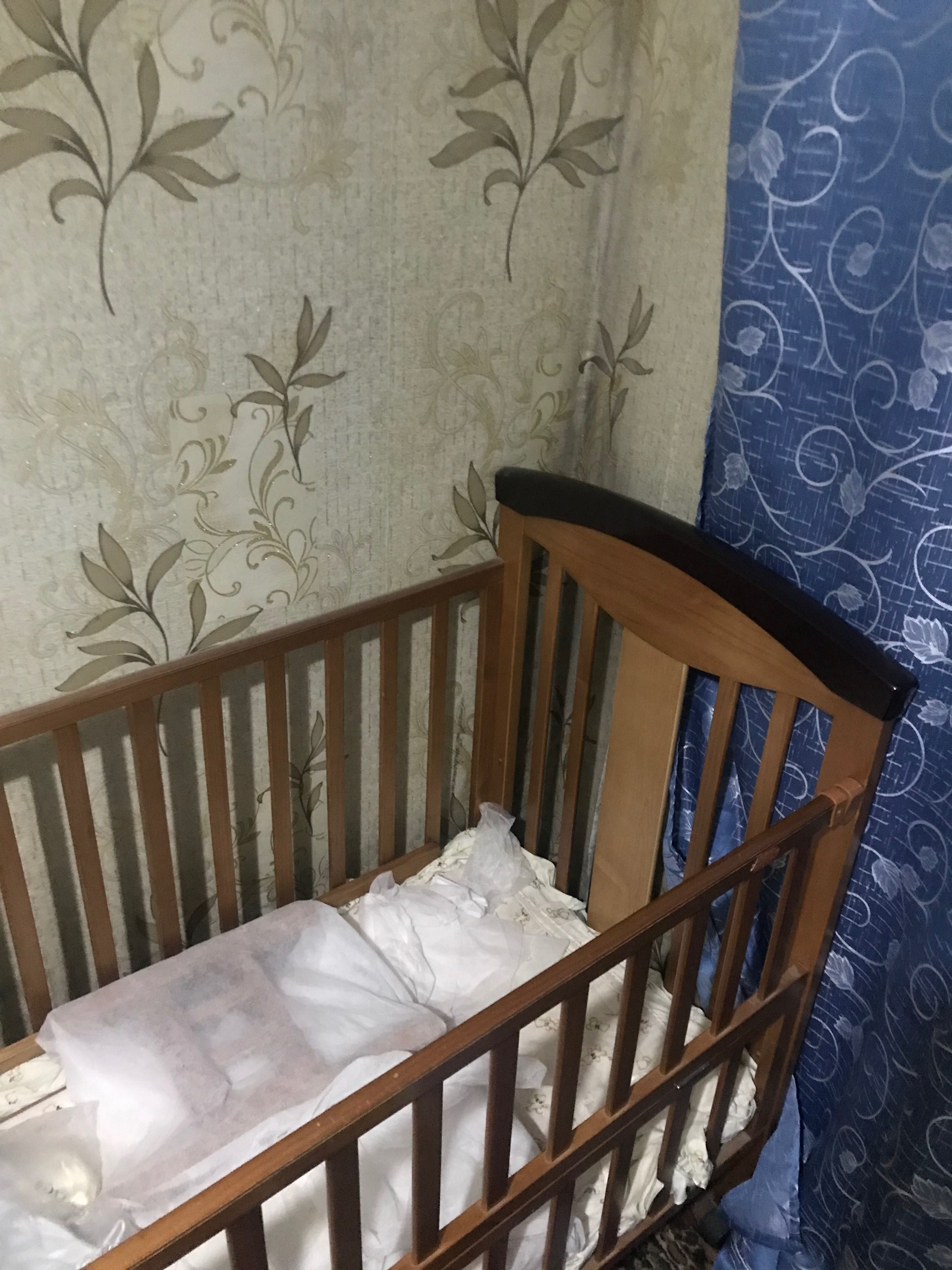 продаю детскую кроватку и детскую коляску