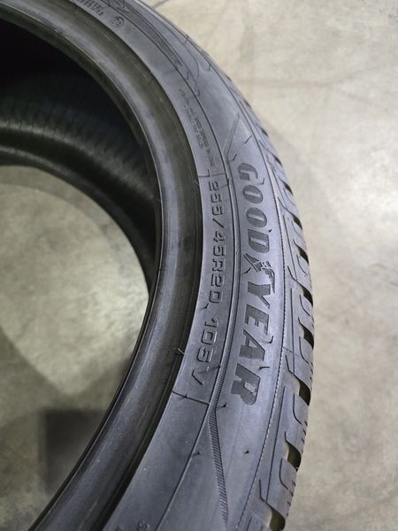 295/40/20//255/45/20 GOODYEAR