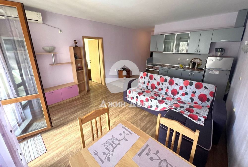 Продава се Двустаен апартамент в к.к. Слънчев бряг - 64 кв.м за 1157 €/кв.м - Снимка #1
