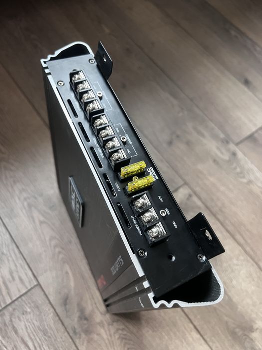 Amplificator MacAudio 800w