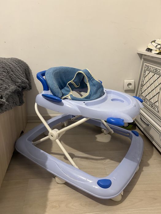 Продам Ходунок удобный