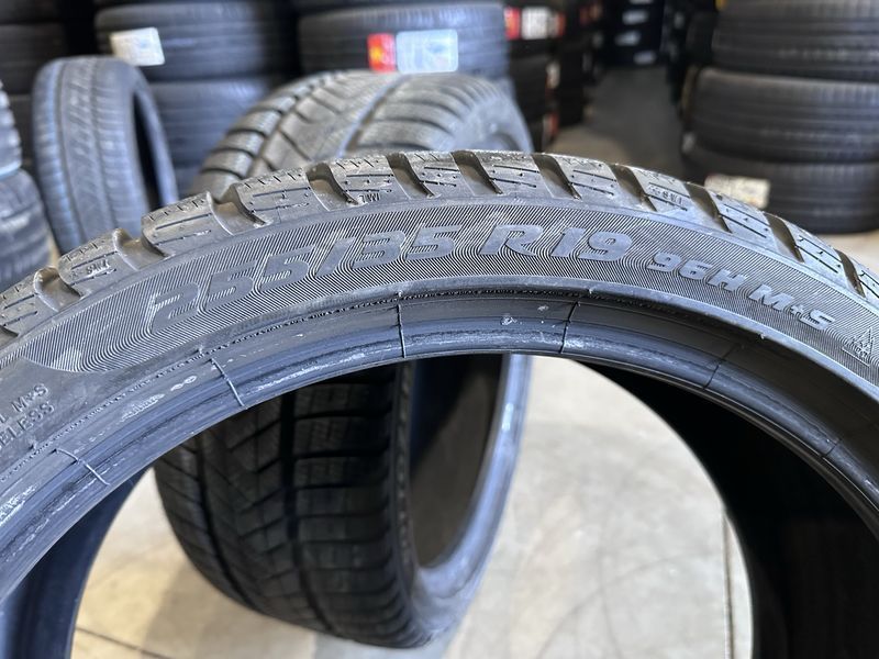 225/40/19 255/35/19 PIRELLI RunFlat 4бр