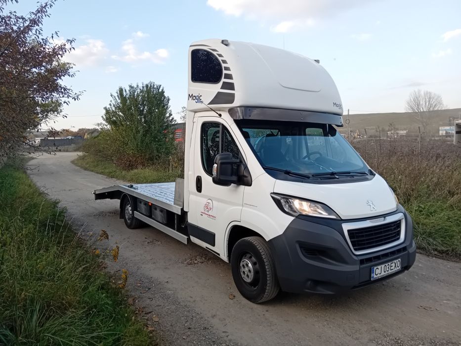 Peugeot Boxer 2.2 HDI 2016 Transport Auto
Motor 2.2 HDI 
Ba 14 transpo