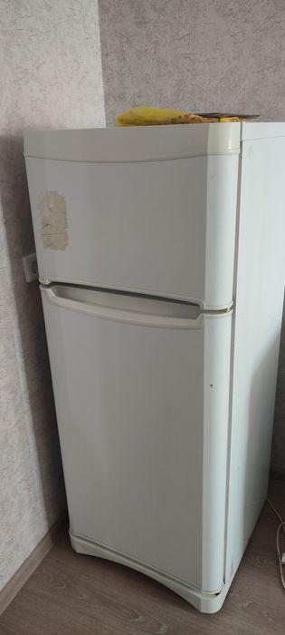 Продам холодильник бу