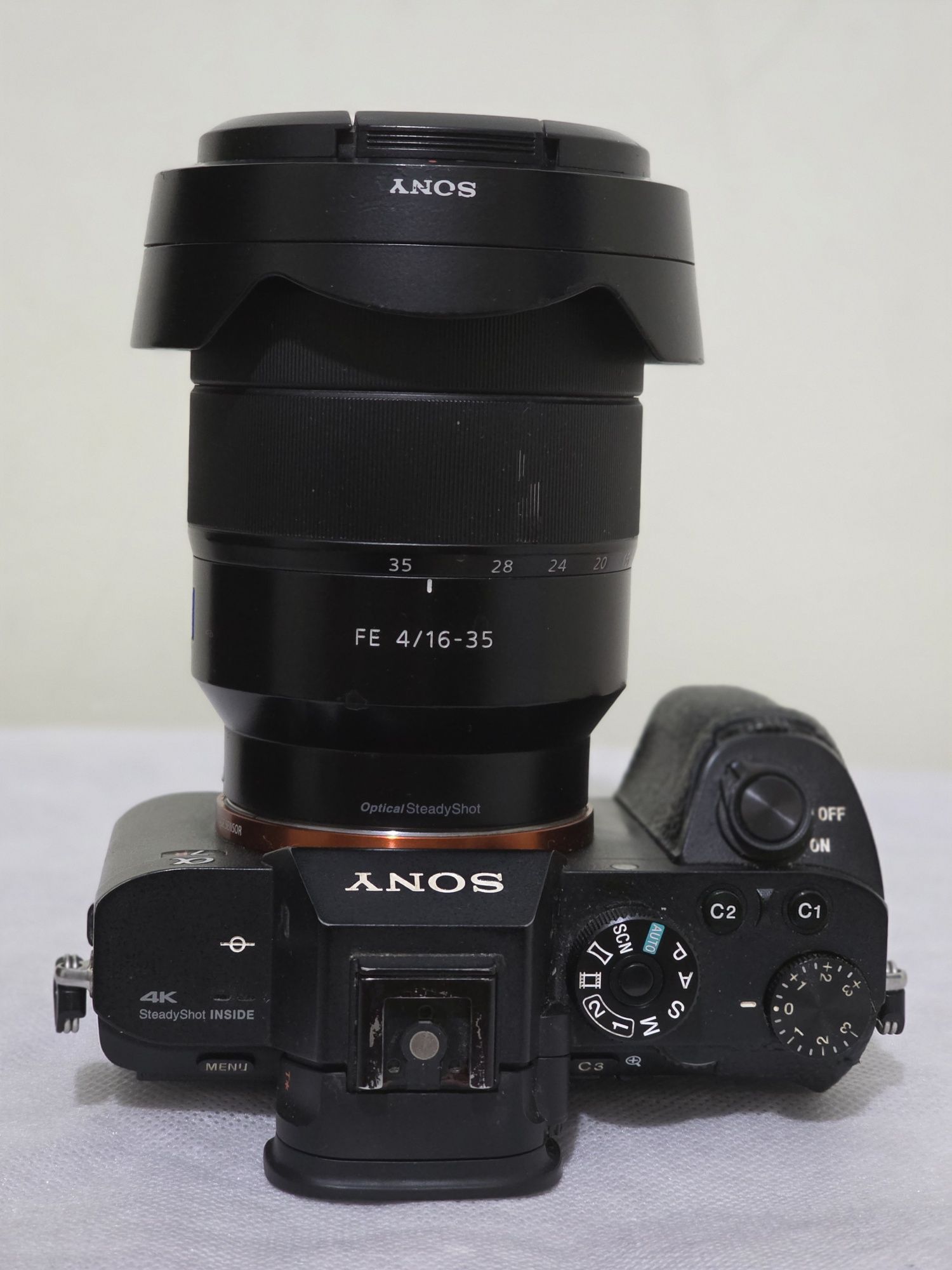 Sony a7R2 + 16-35 F4