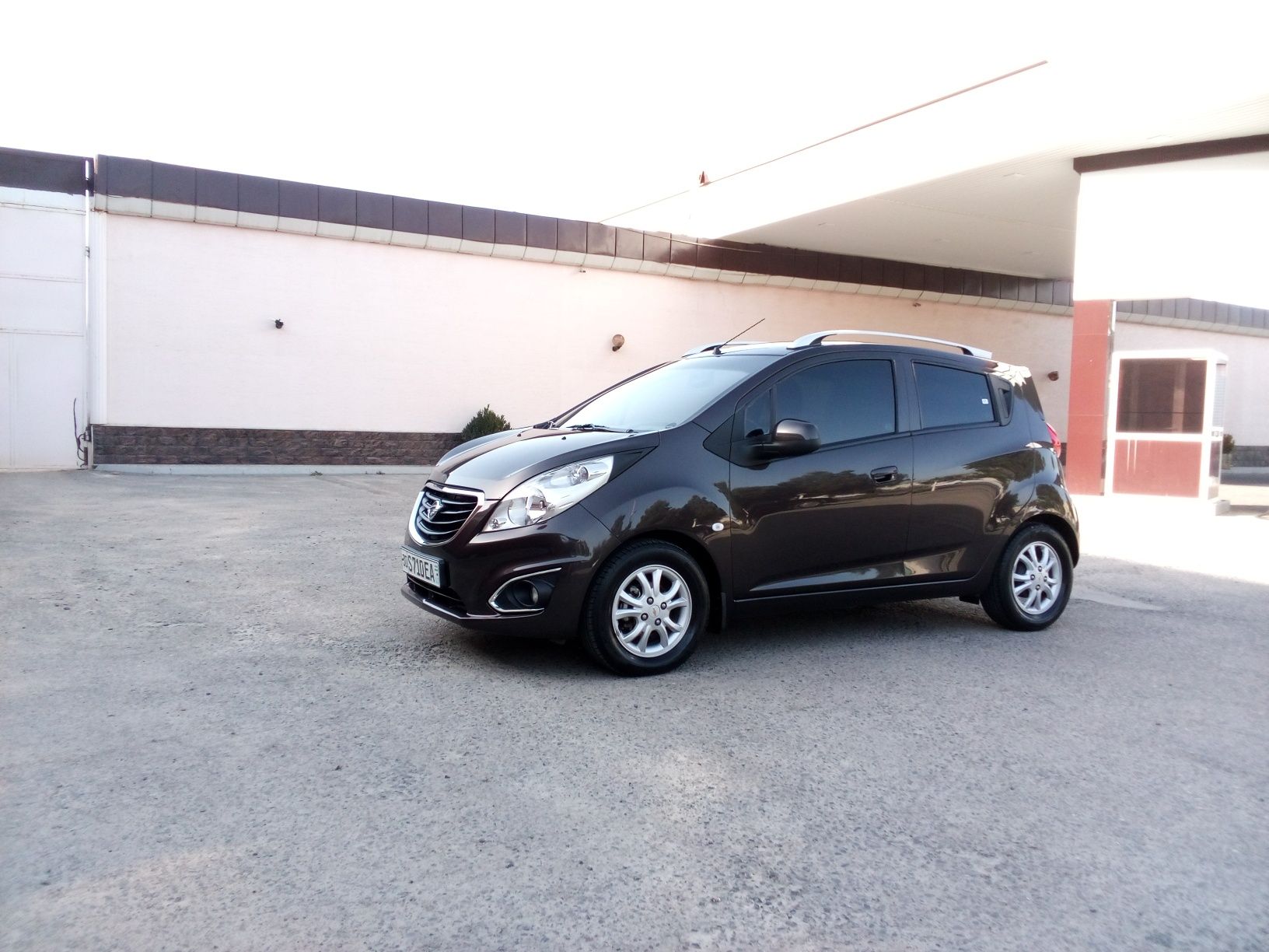 Chevrolet Spark eвро 4 pozitsiya elegant+ choko