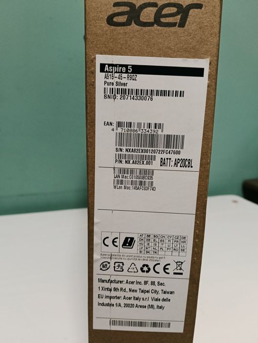 Vând f urgent laptop Acer