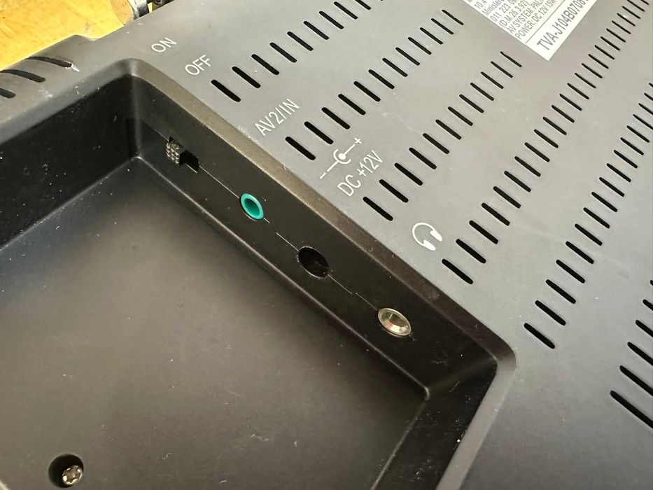 mini tv led 10,4 inch dikom tva-j104b
