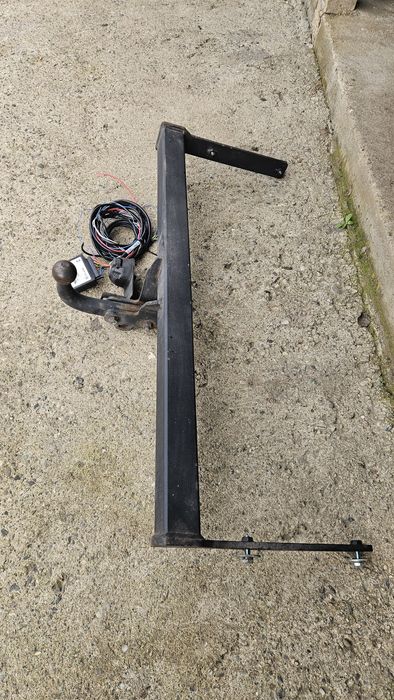 Теглич за Голф 5 хетчбек