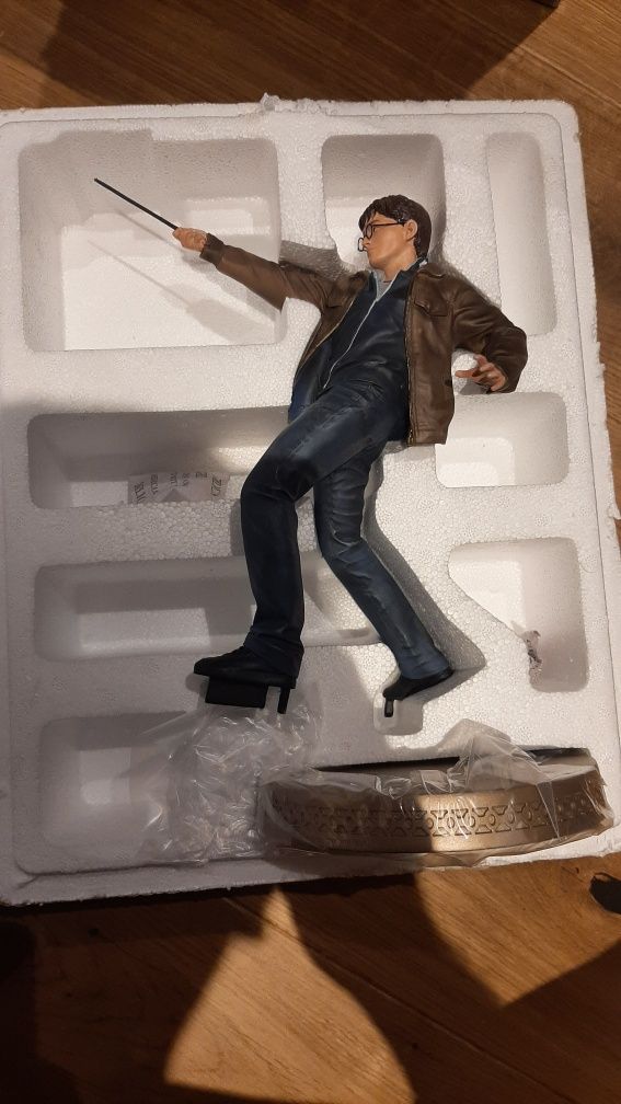 Eaglemoss Figurine mari 30 cm- Batalia de la Hogwarts( 2 statuete)-noi